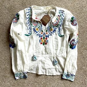 White floral print shirt